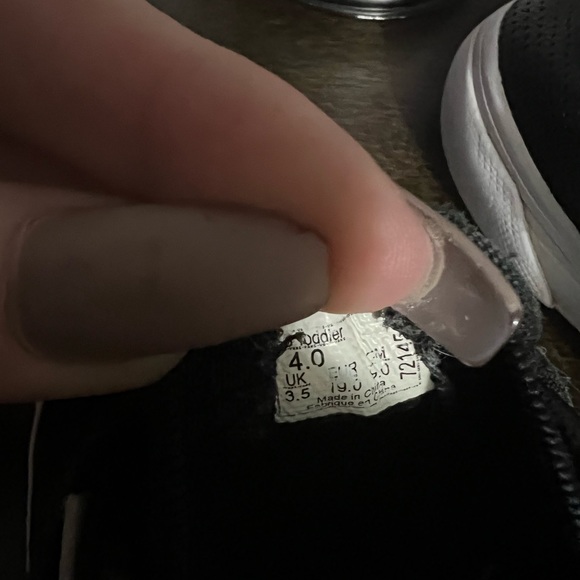 Vans slip ons Toddler size 4 - Picture 7 of 7